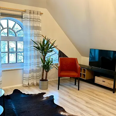 Captain's House - Kaptenimaja - شقة Kärdla