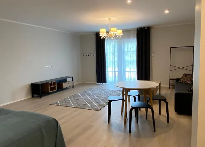 Captain's House - Kaptenimaja - *