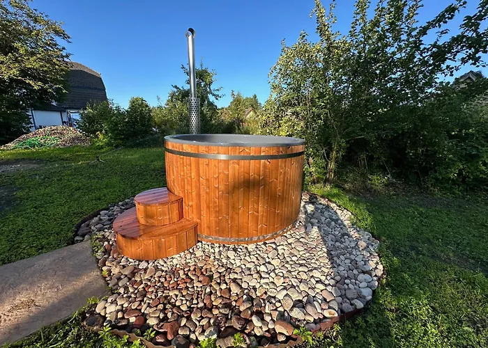 Captain's House - Kaptenimaja - شقة Kärdla